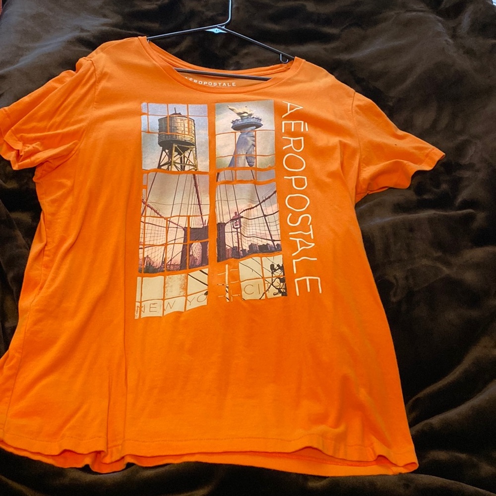 Aeropostale Tee. XL. Orange.
